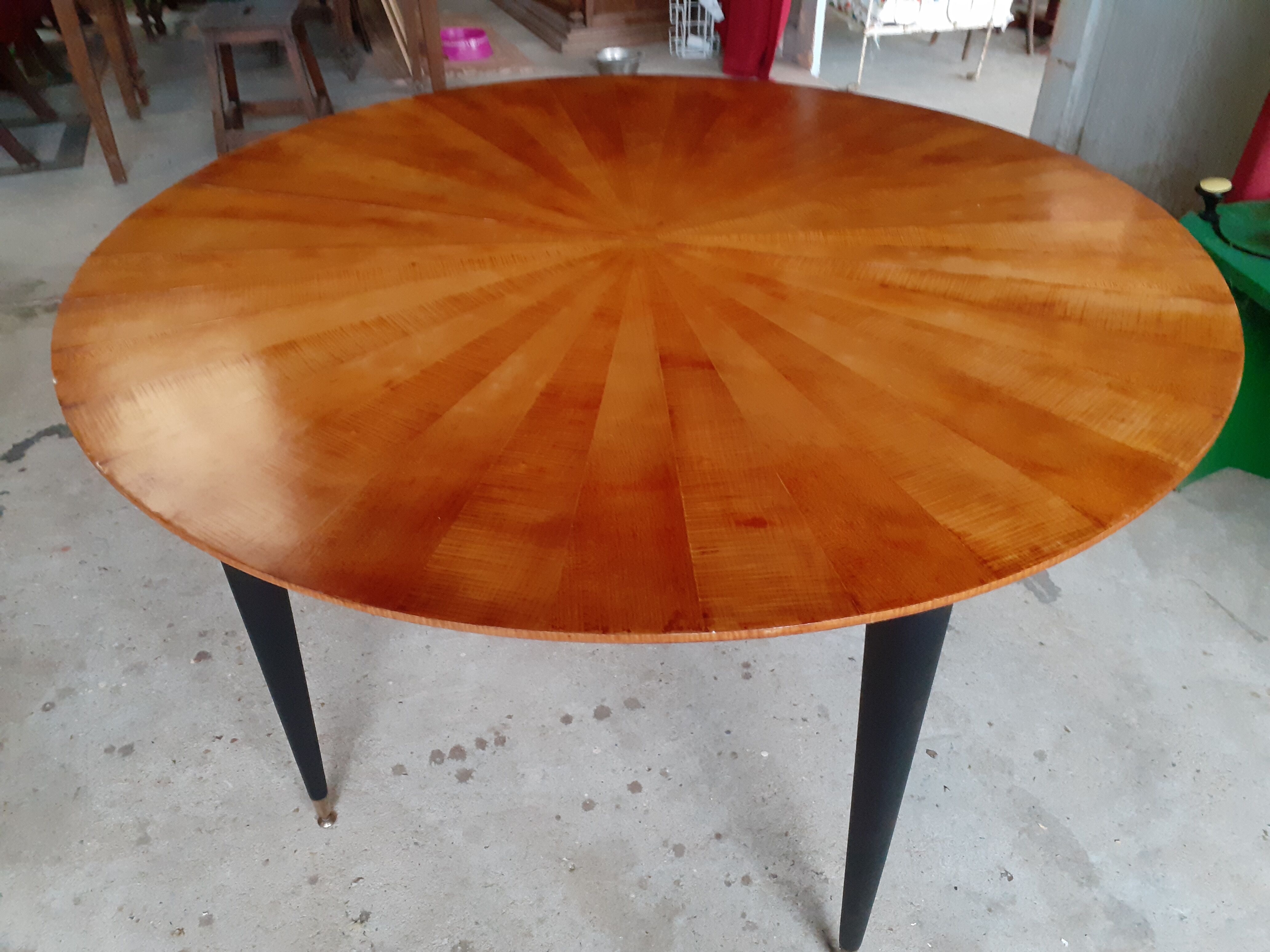 Scandinavian roundtable