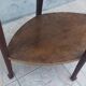 Table guéridon Art Nouveau en acajou et dessus en marbre