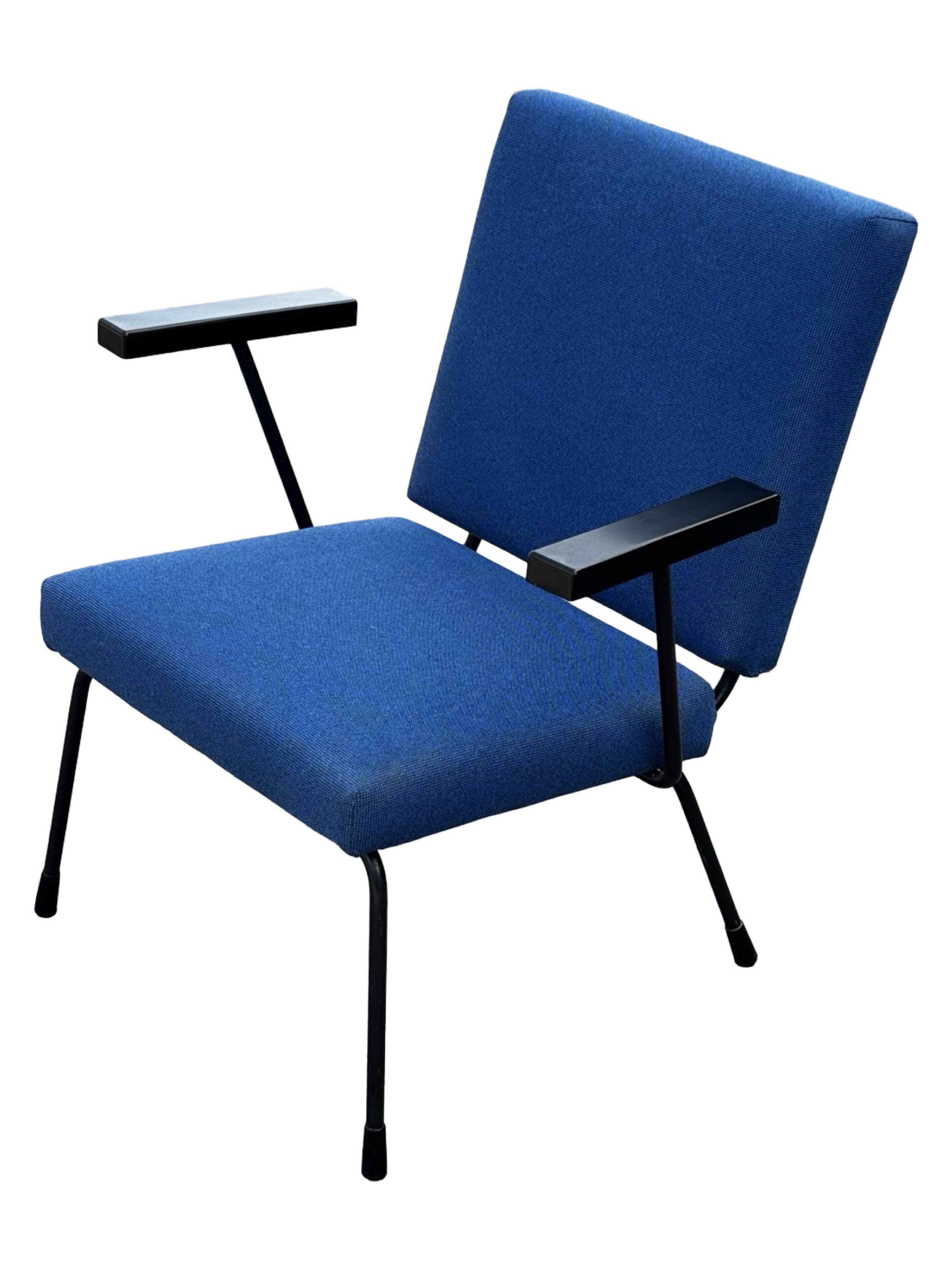 Ensemble vintage de deux fauteuils Gispen 1401 W Rietveld Design