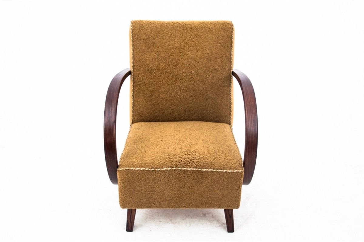 Art Deco armchair, designed by J. Halabala, Czech Republic, 1930s. After renovation.