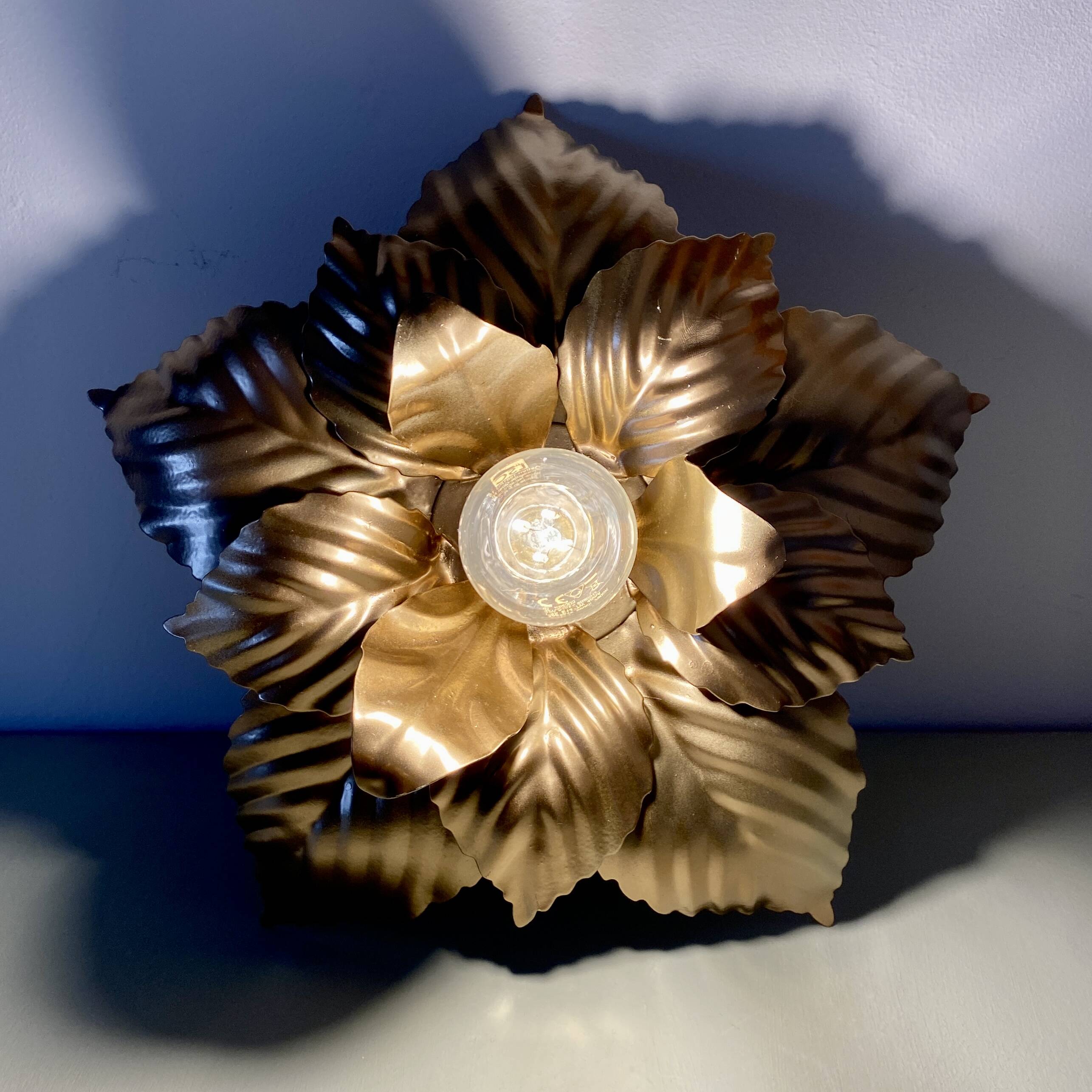 Vintage wall light in gold metal