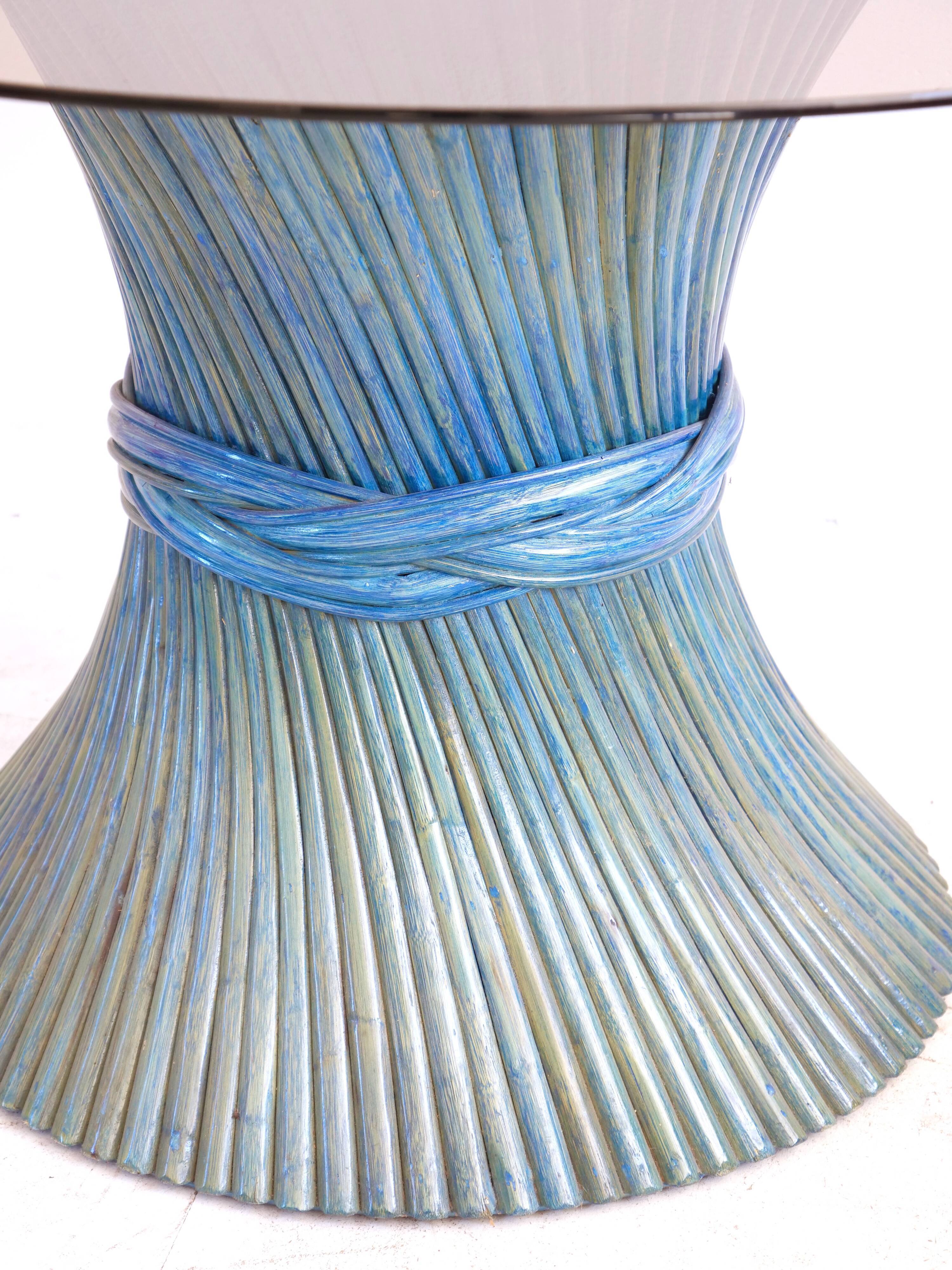 Table bamboo Mc Guire blue lazure