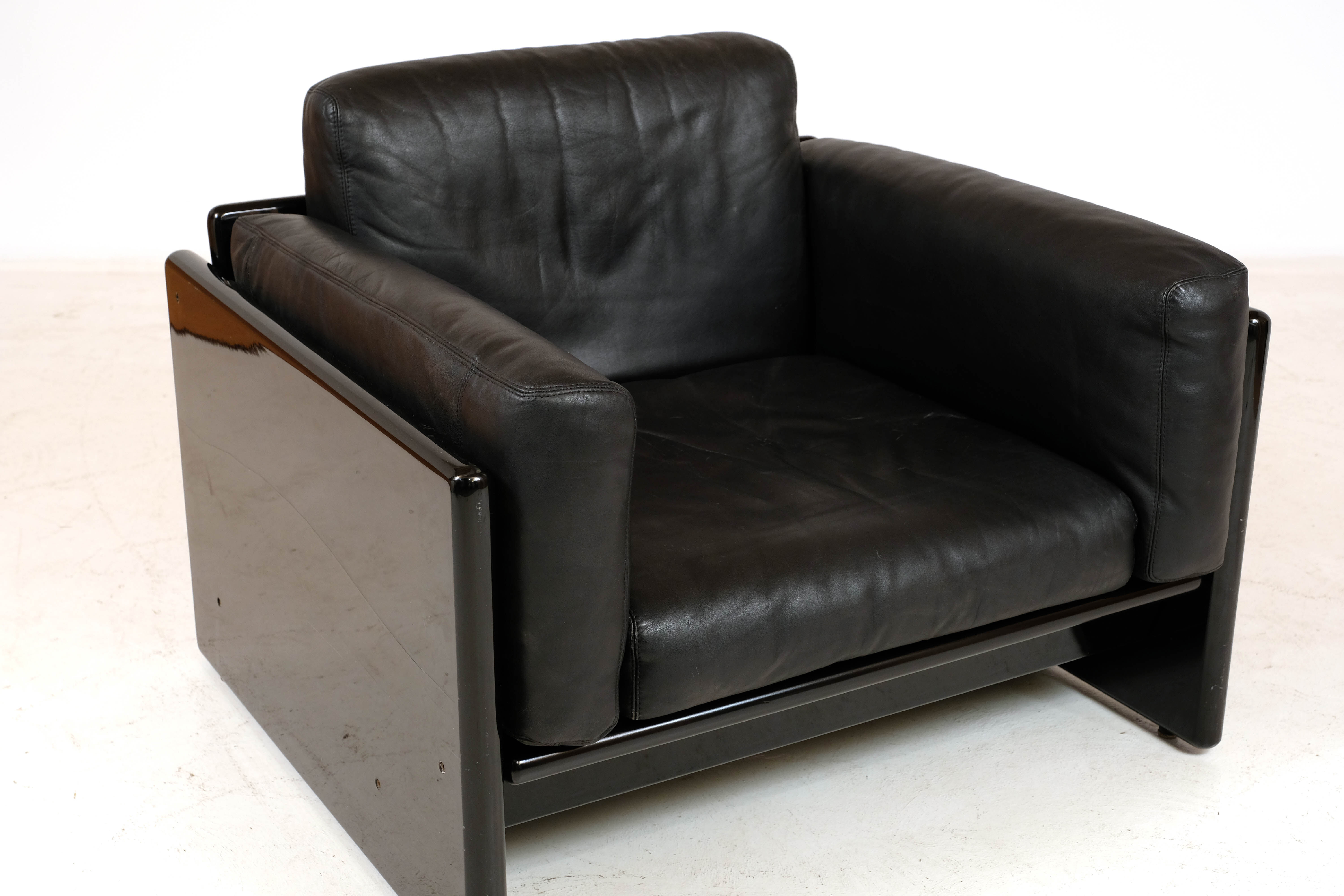 Leather armchair by Dino Gavina for Studio Simon, 1970s