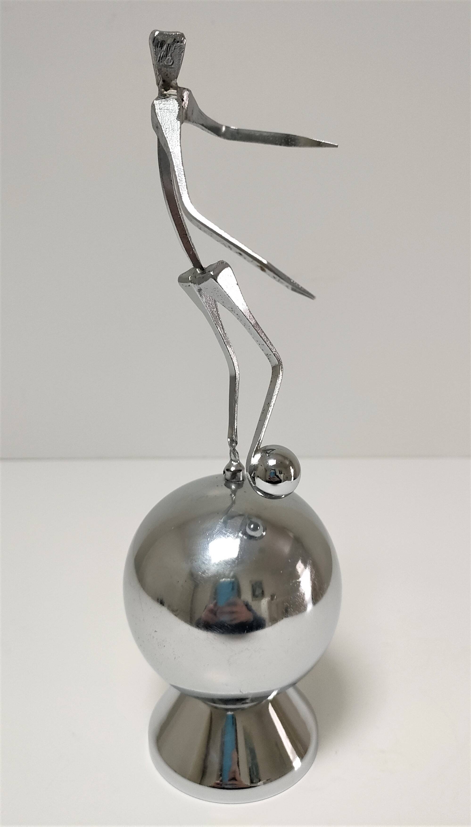 steel sculpture, sportsman's hallmark, goldsmith's crown