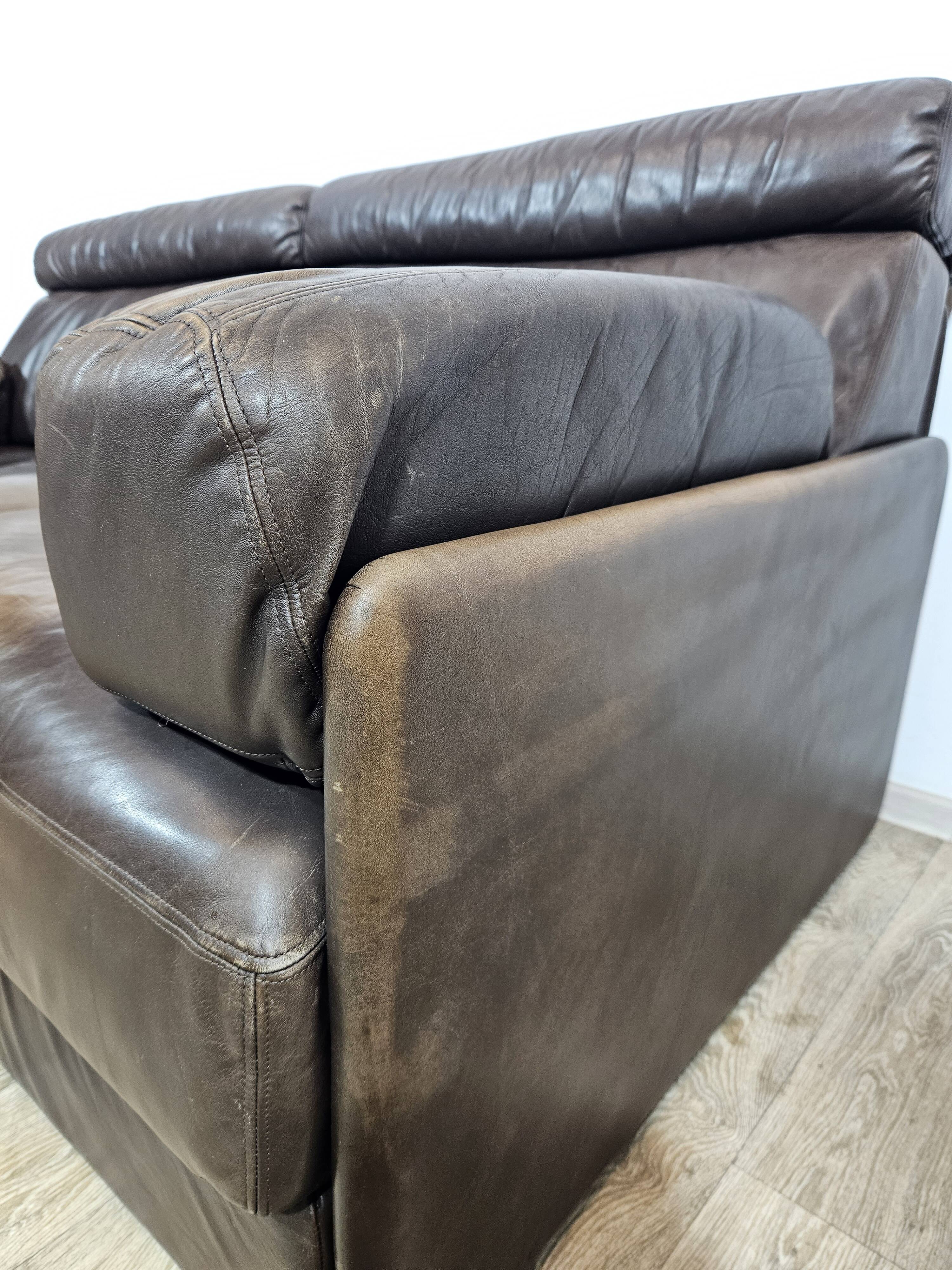 De Sede DS76 sofa, Switzerland, 1970s.