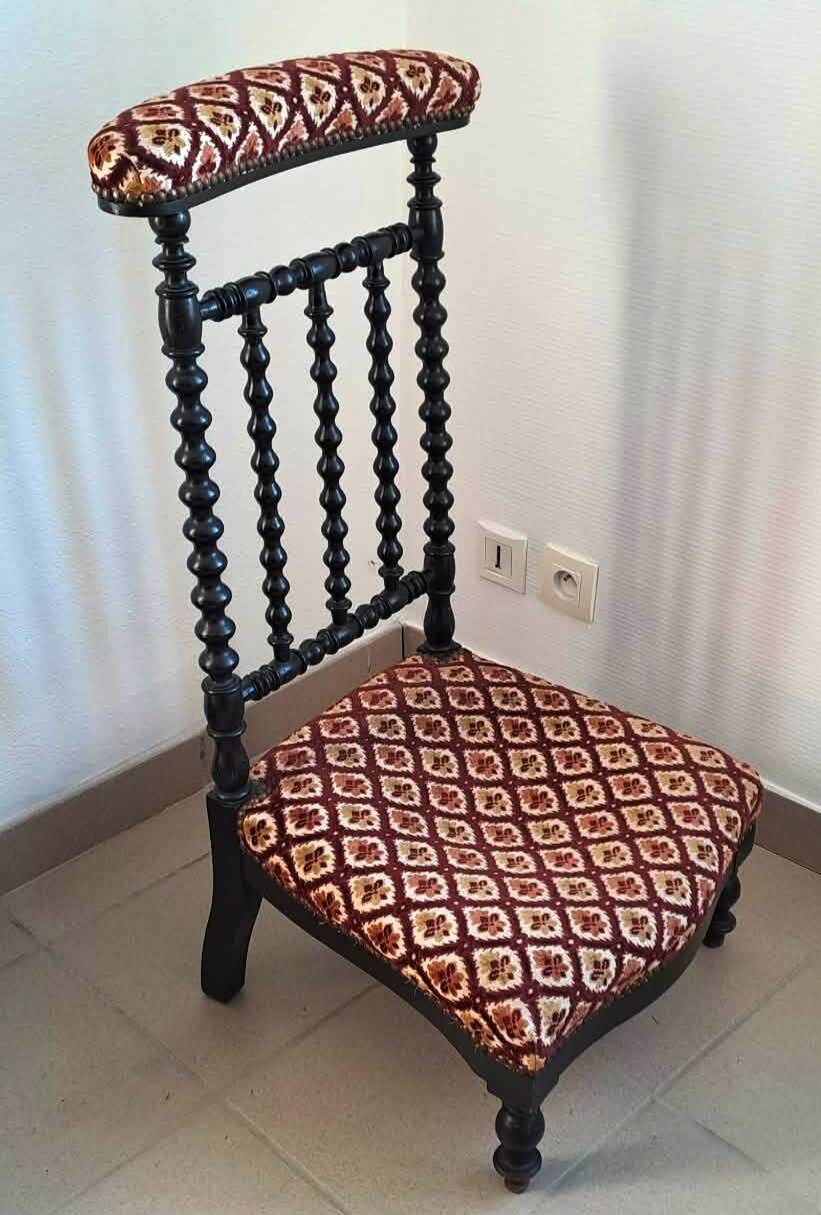 Napoleon III chair