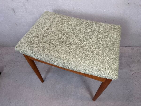 Tabouret vintage / repose-pieds