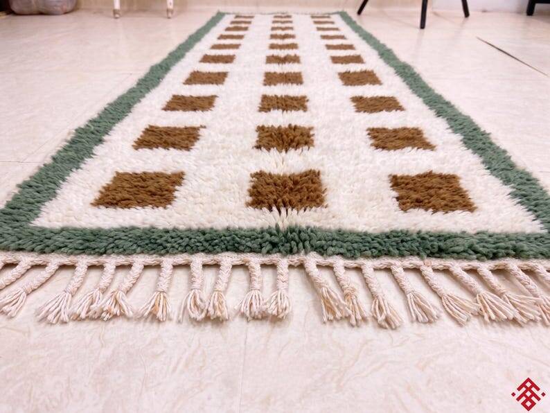 Handmade runner rug 300cm x 100cm