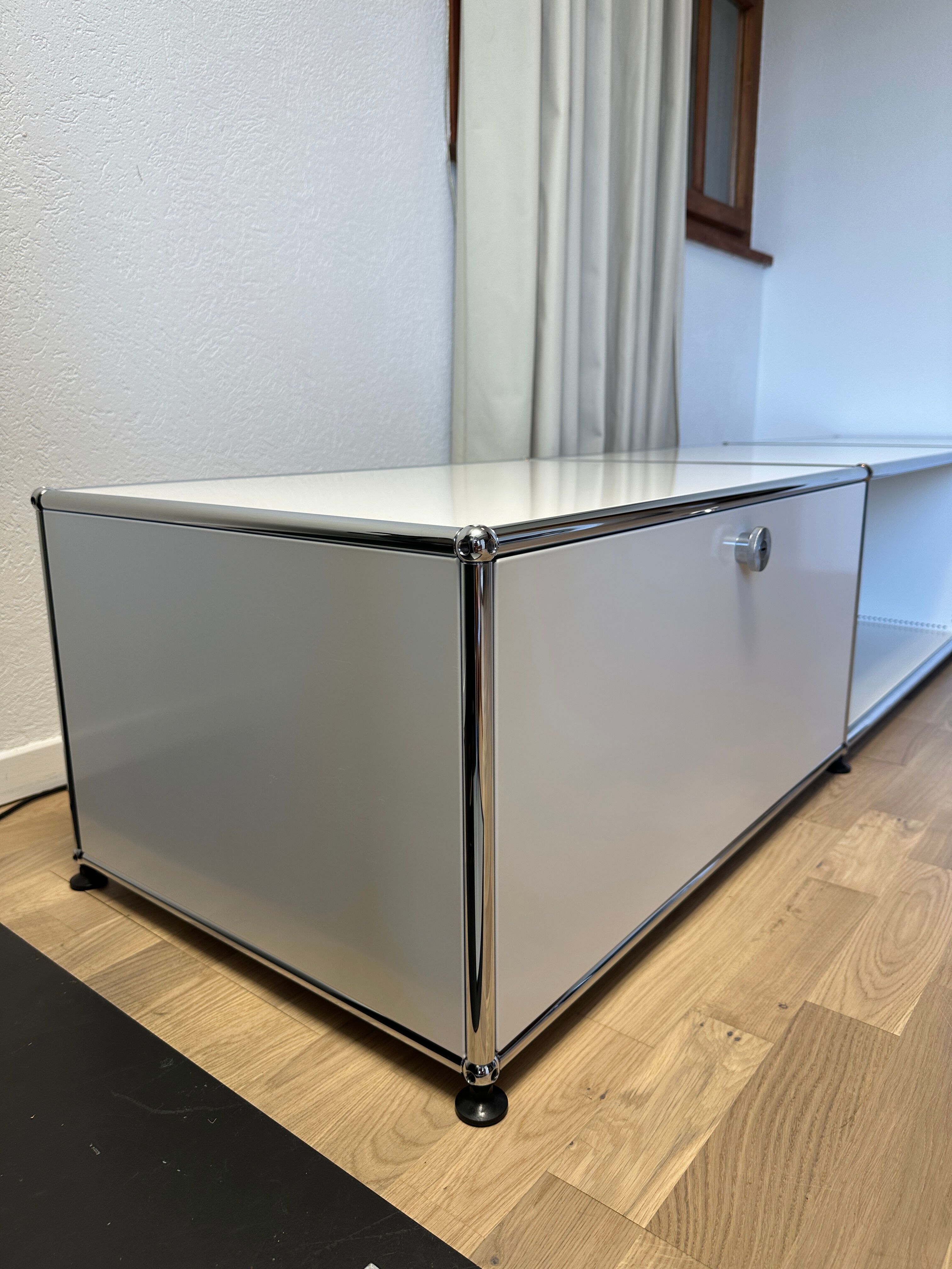 USM Haller TV unit in Pure White