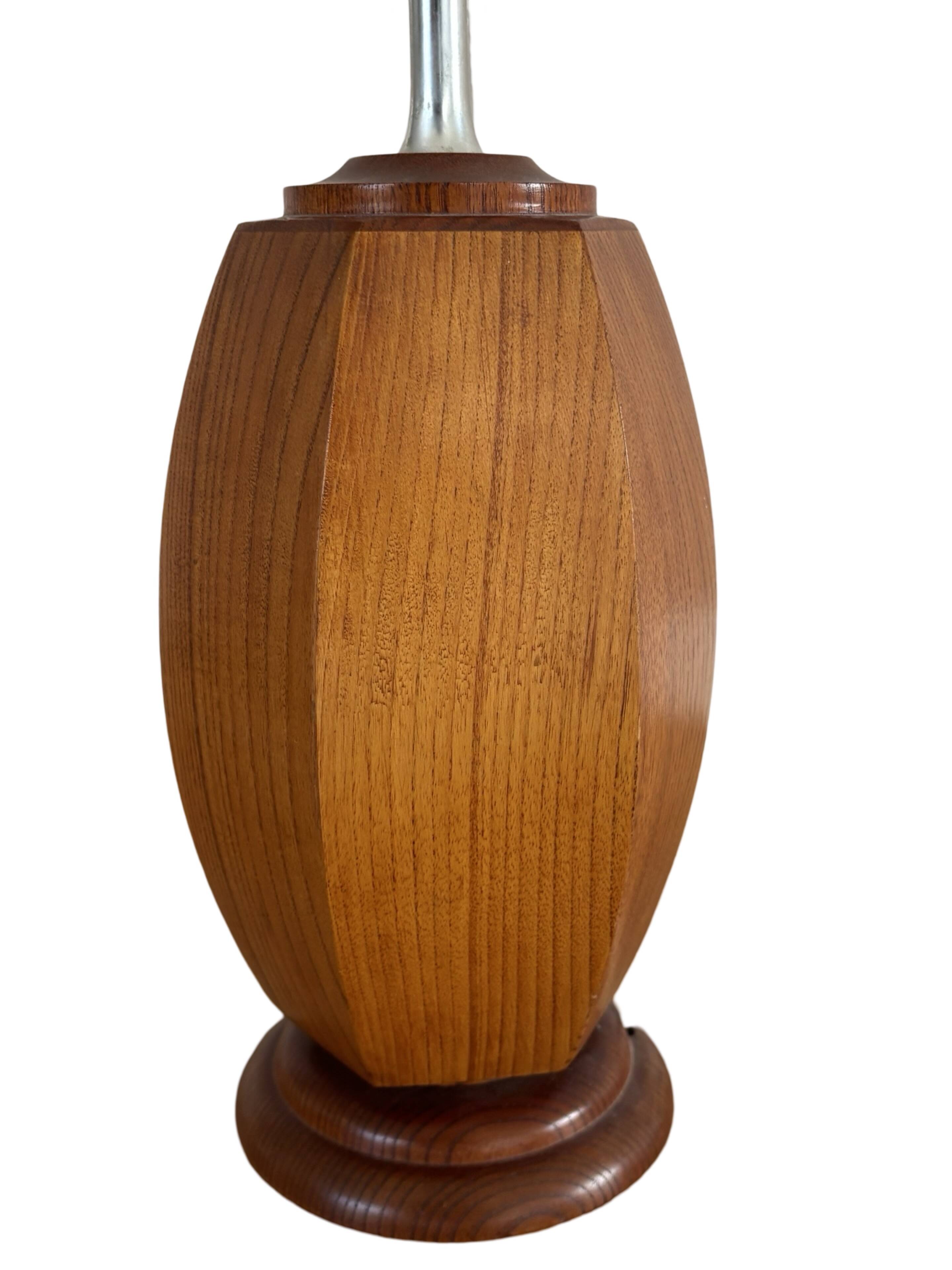 Mid Century Scandinavian teak table lamp 70's design minimalist