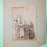 Old albumen photograph - Workers - France - Late 19th century