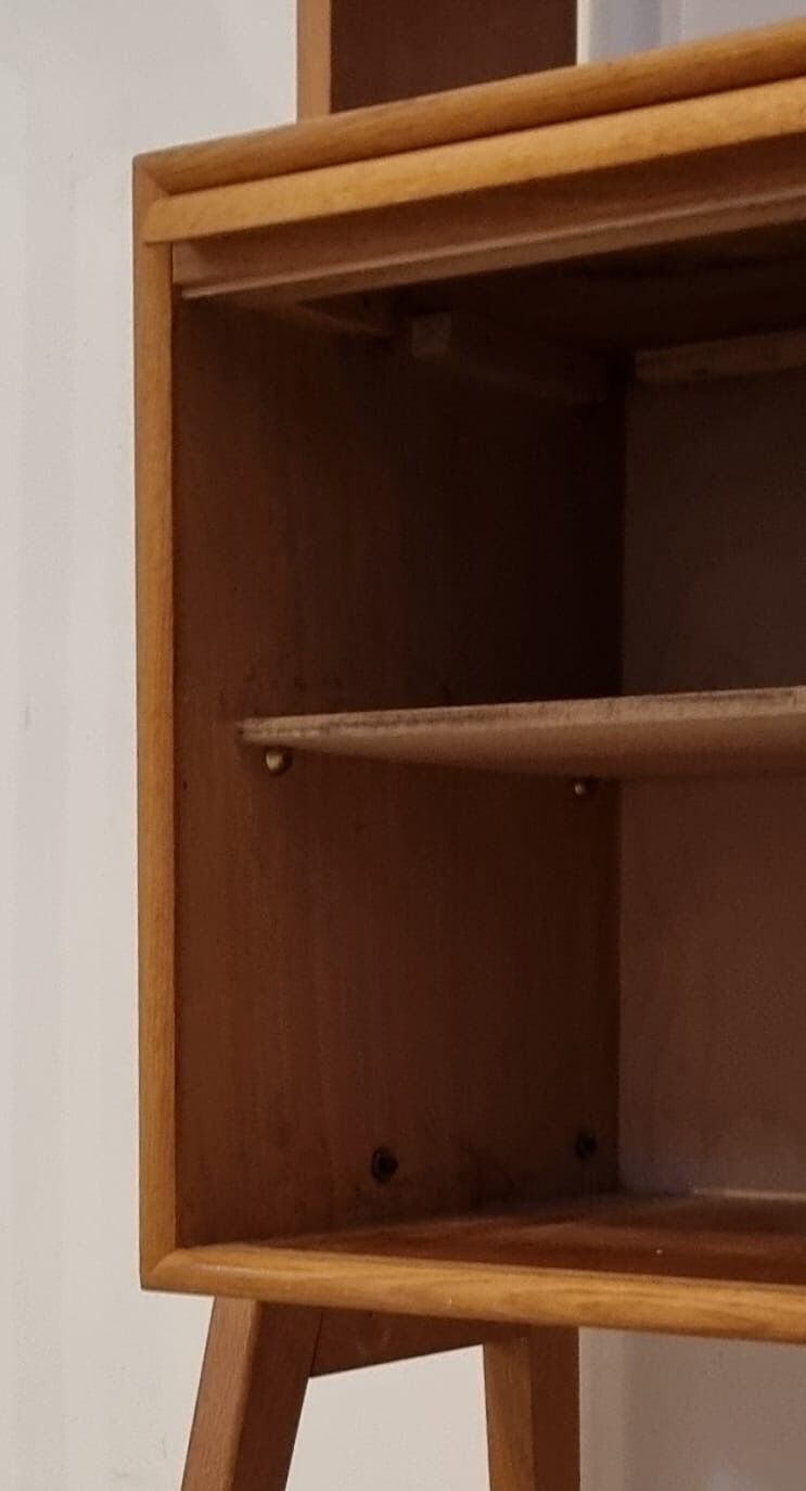 Système mural du milieu du siècle