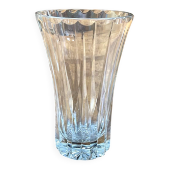 Vase en cristal de Sèvres signé, travail des années 1970
