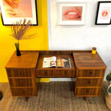 Scandinavian desk 137 cm