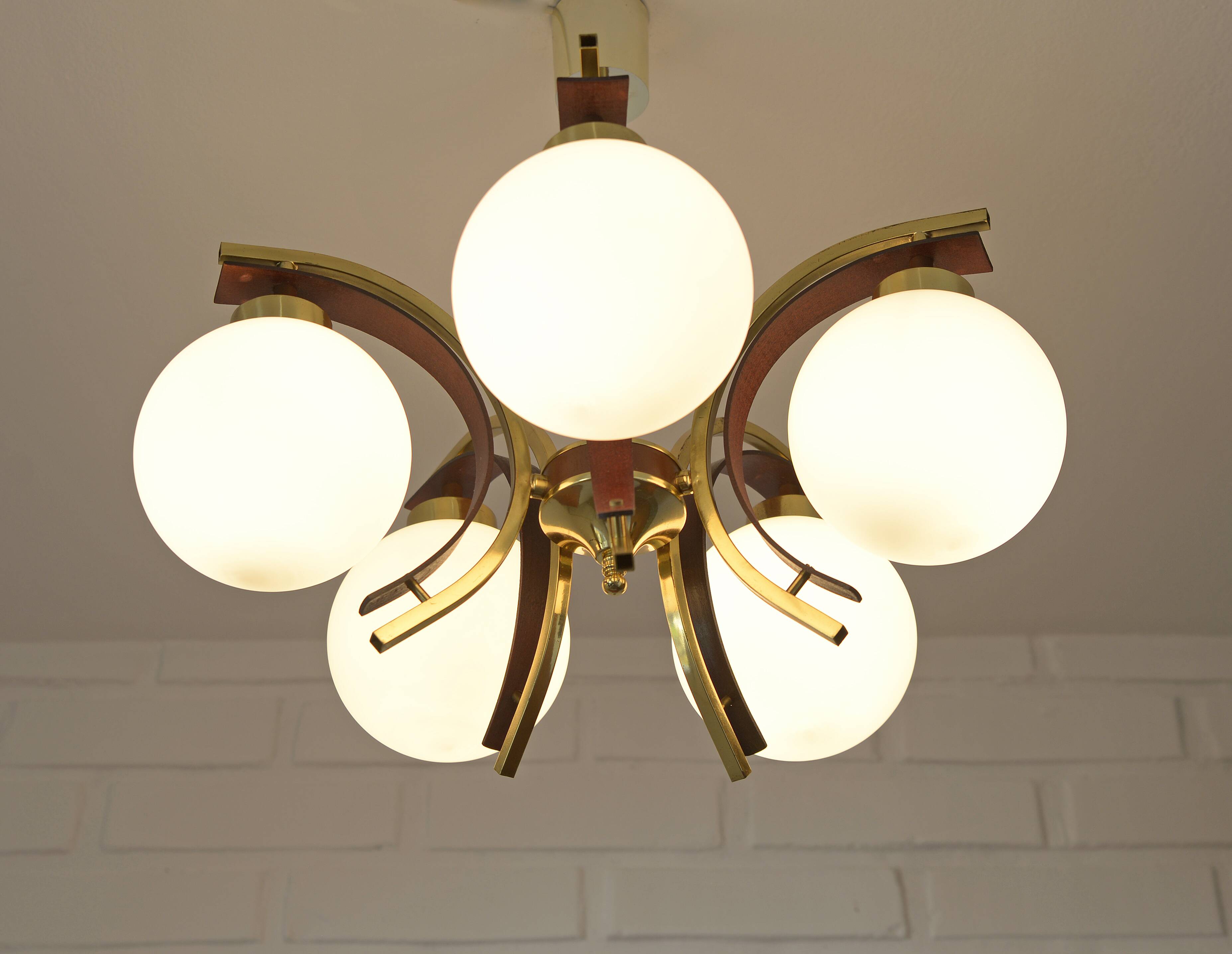 Lustre style années 50 / Suspension Sputnik vintage / Lampe suspendue