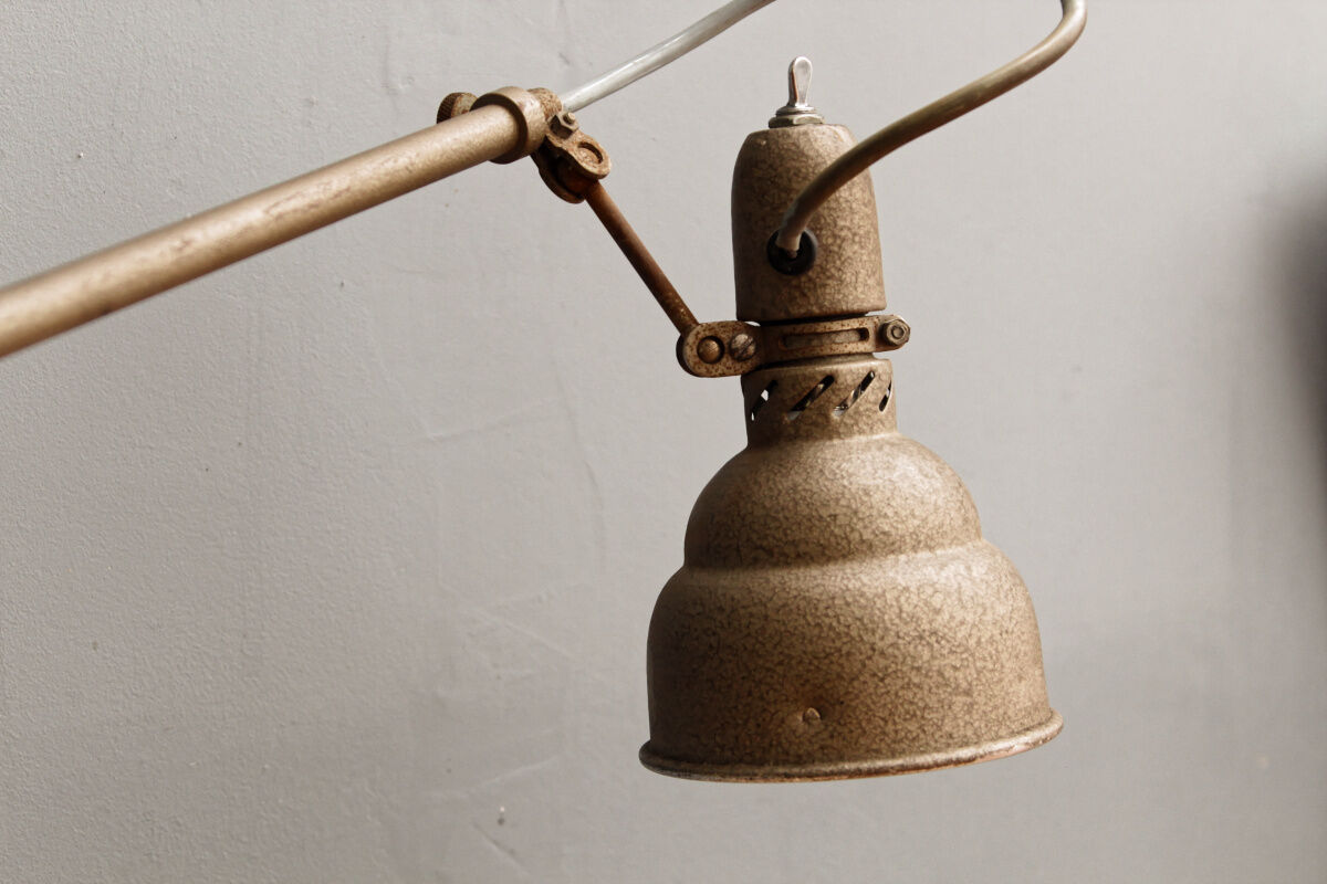 Lumina workshop lamp