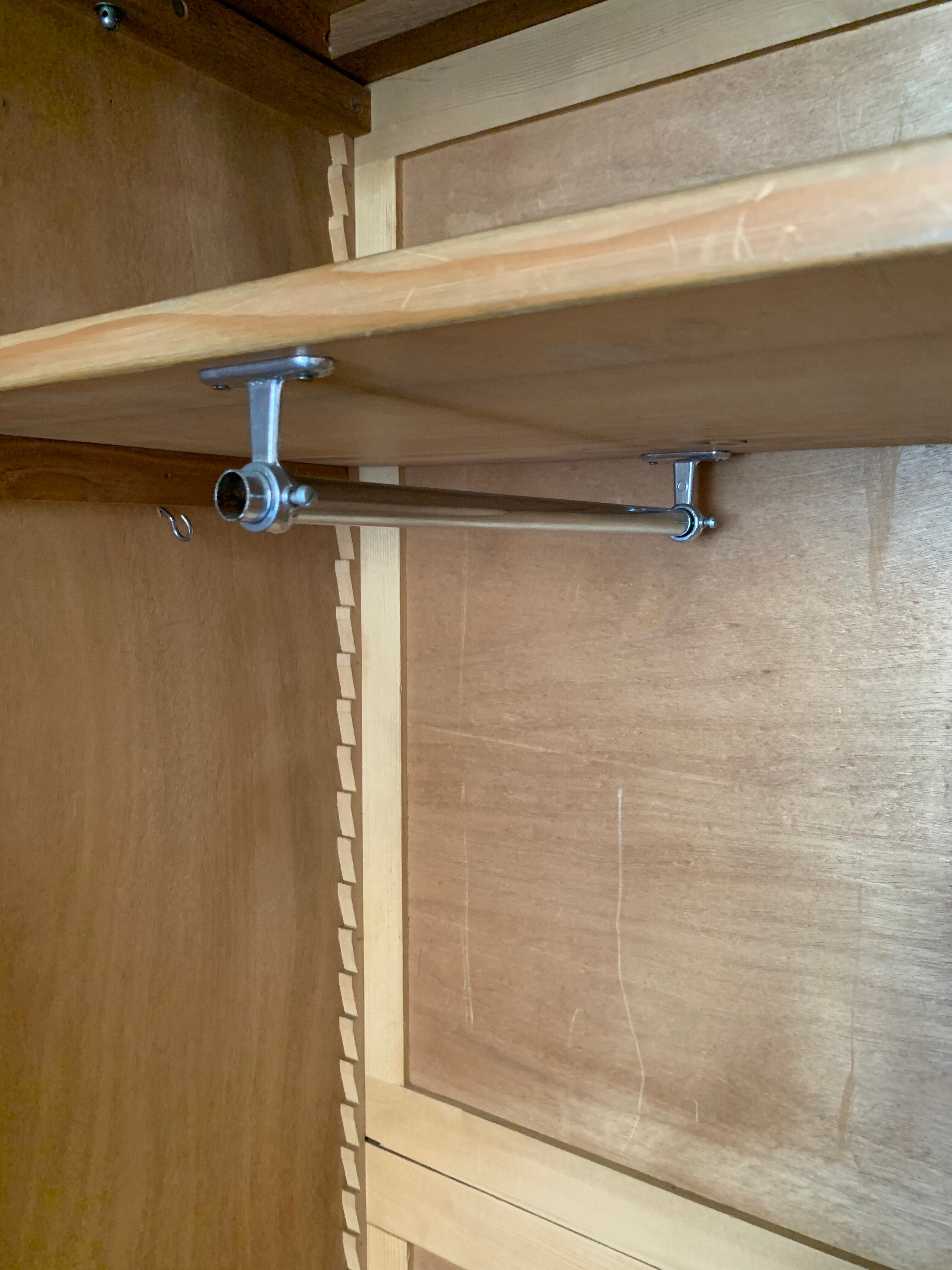 cabinet from the 40s/50s