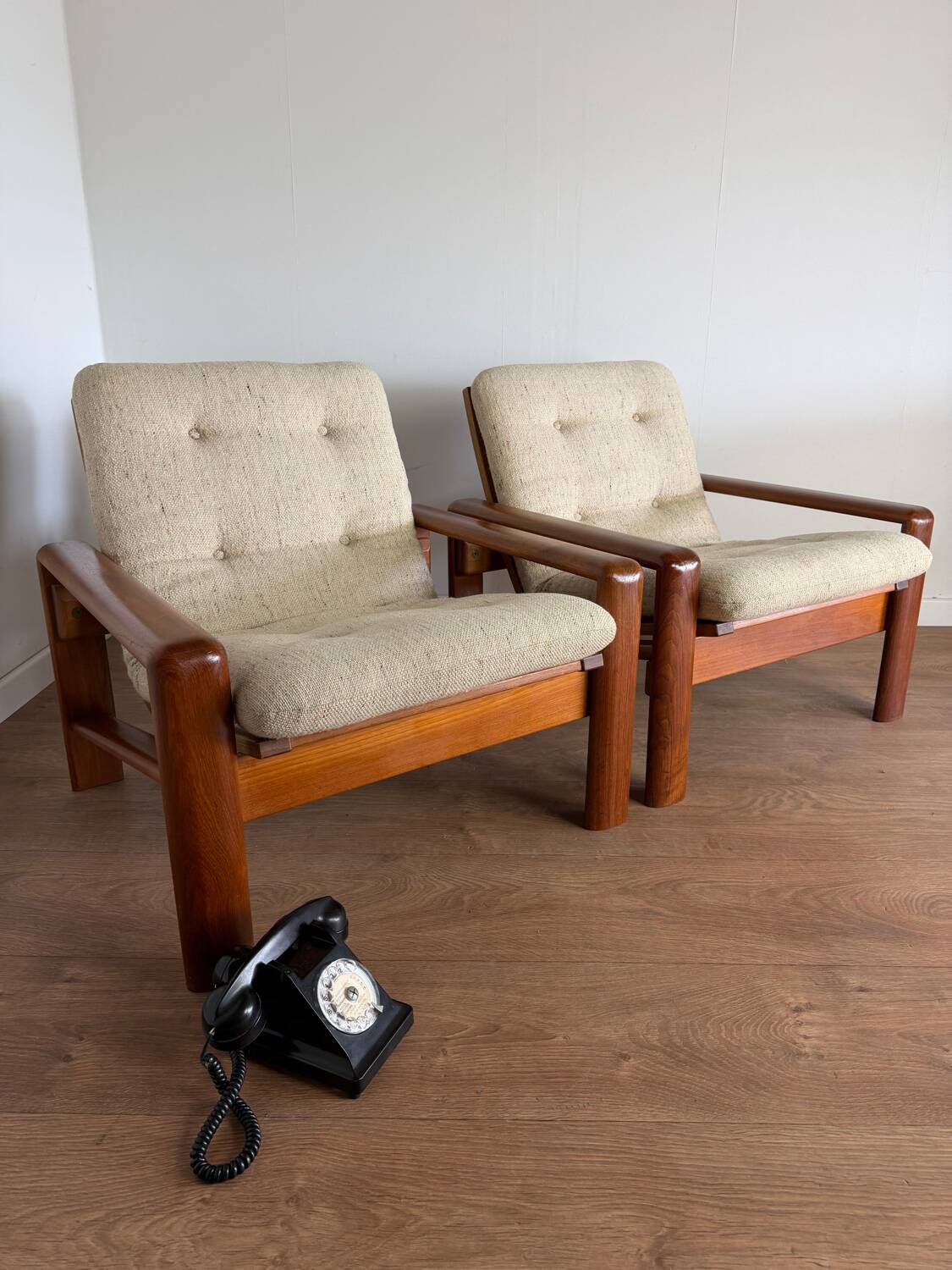 Pair of Scandinavian armchairs – 1970 - Attributed to EMC Mobel Denmark