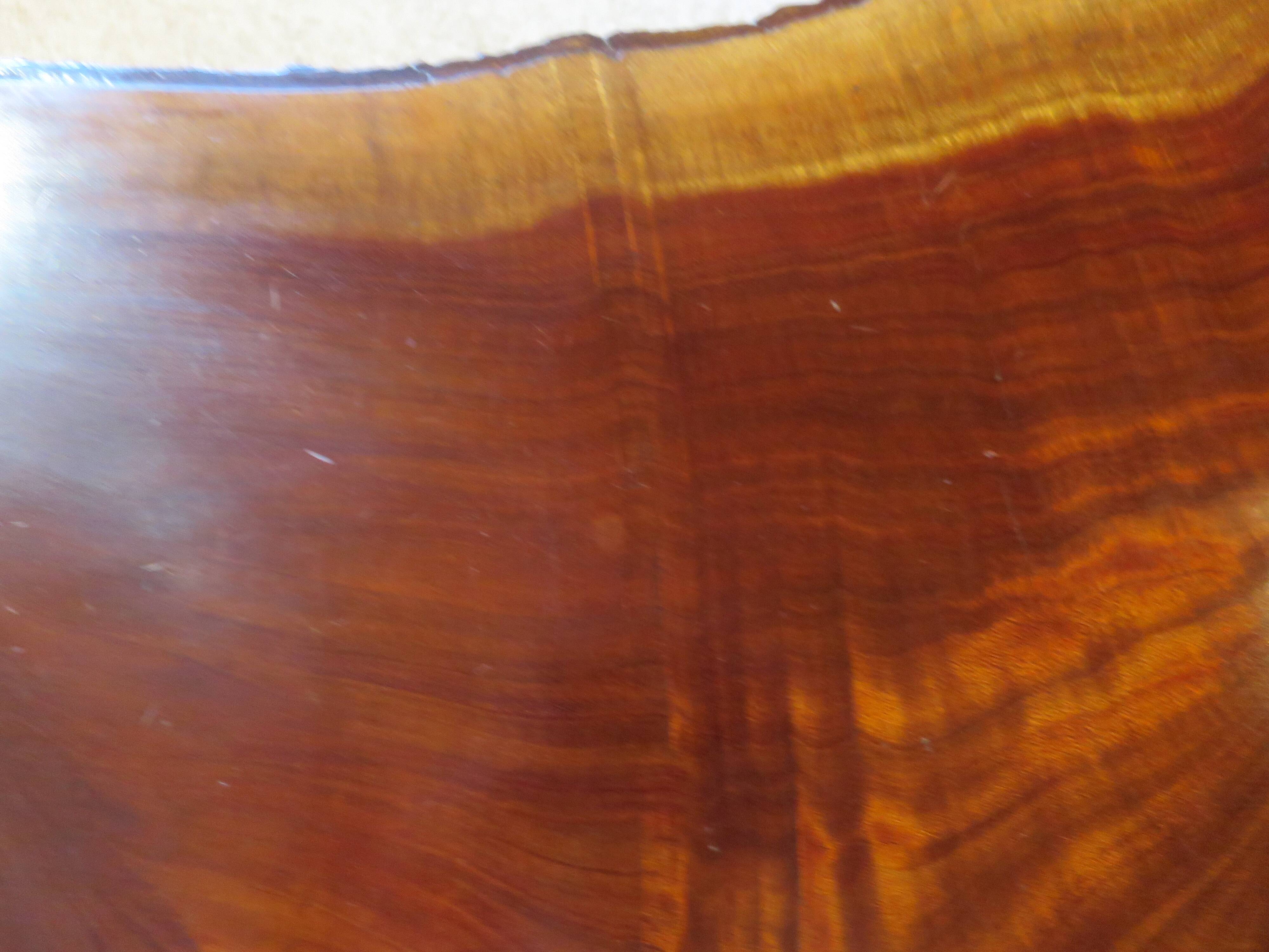 Tripod coffee table - solid okoumé wood - organic shape - brutalist style