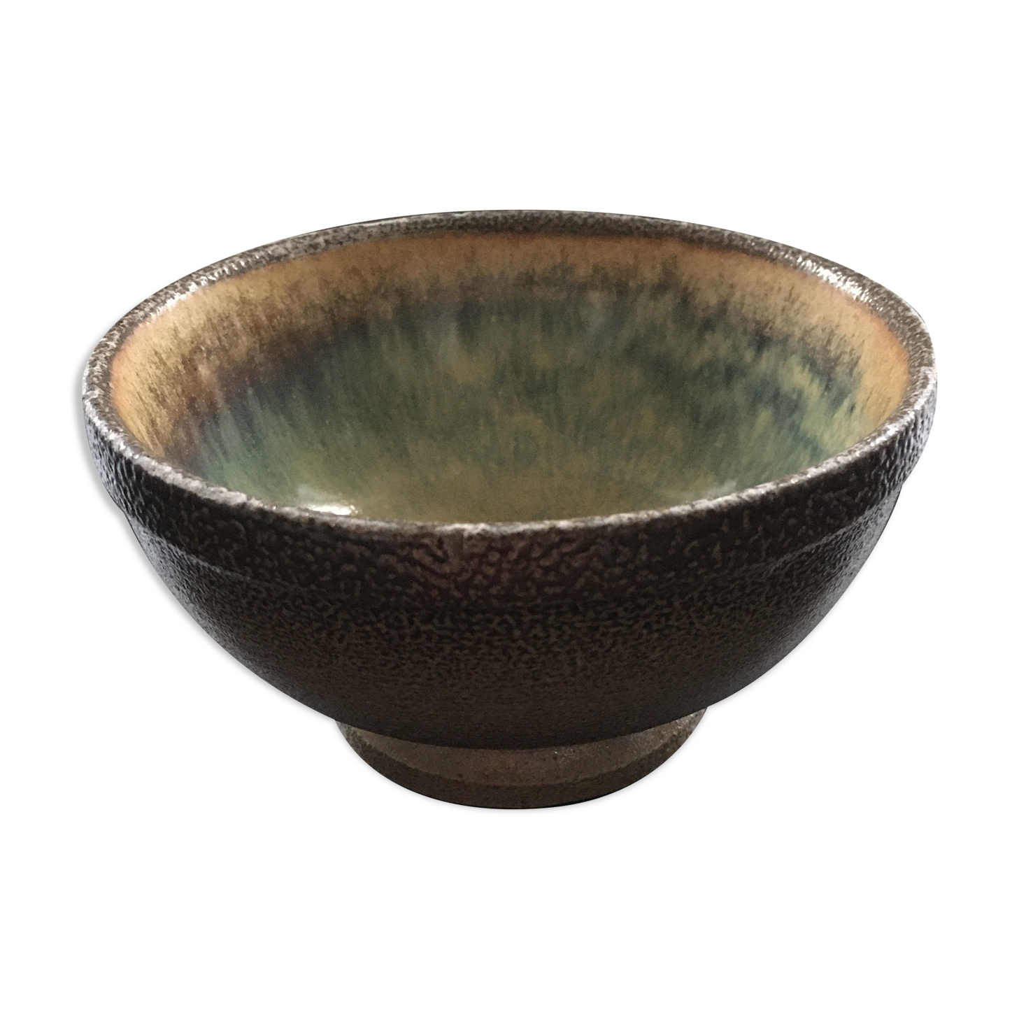 Stoneware bowl with flamed glaze