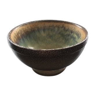 Flamed sandstone bowl