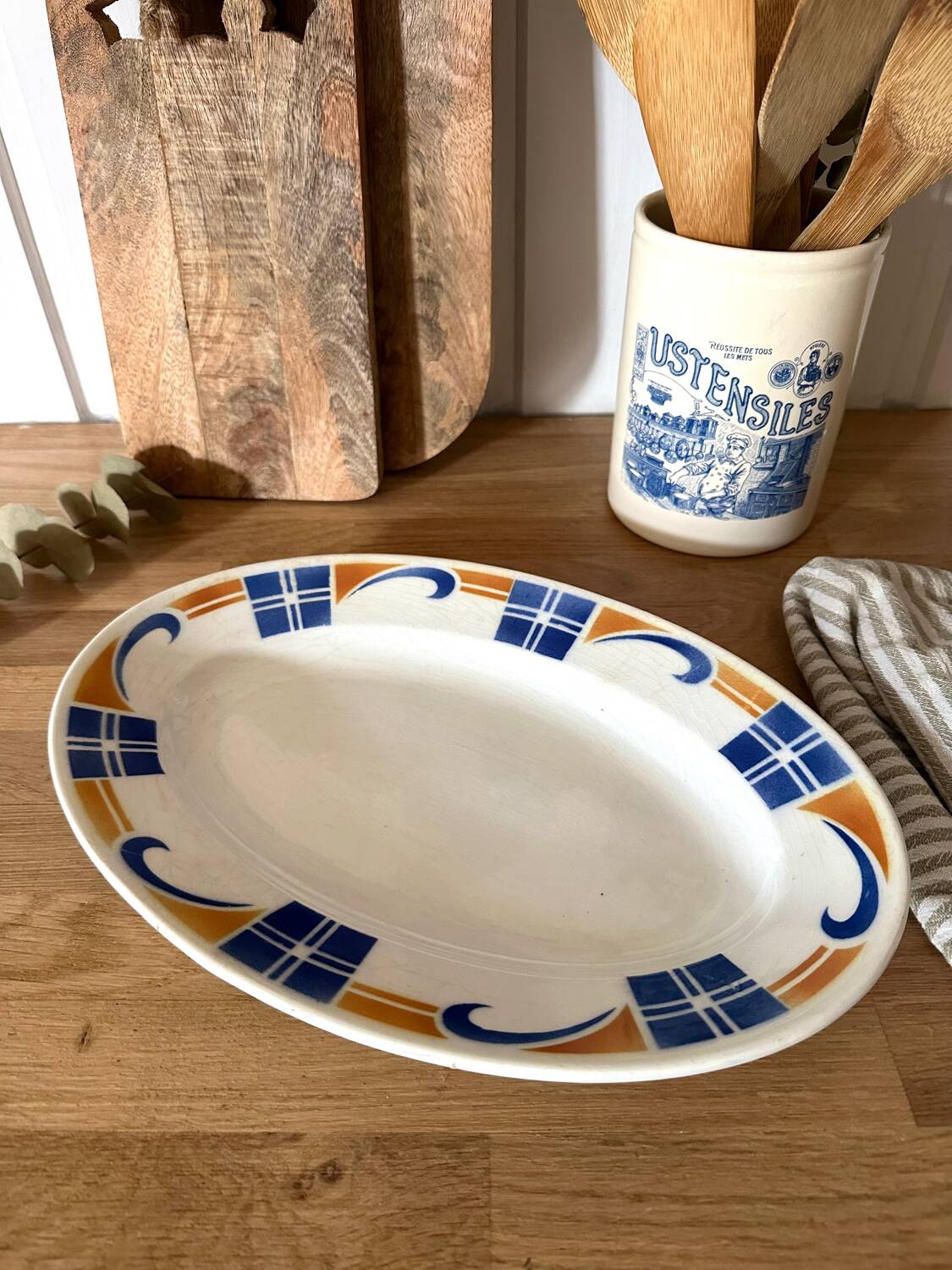 Oval dish Moulin des Loups