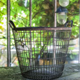 Ancien panier en acier