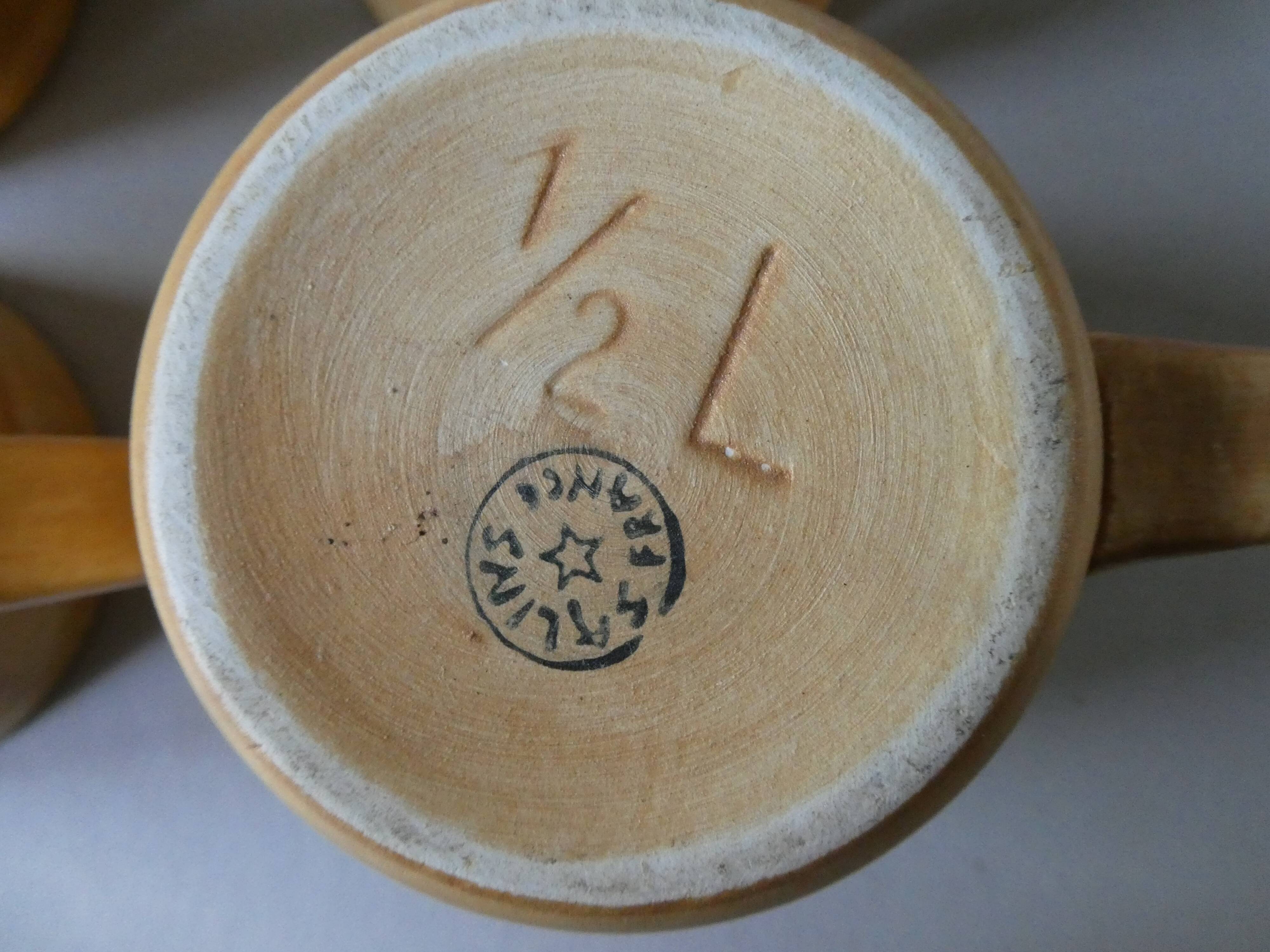 4 mugs Salins France, grès et émail vert