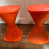 2 tabourets vintage orange Pola