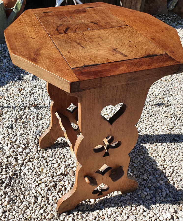 Wooden service foot heart shape