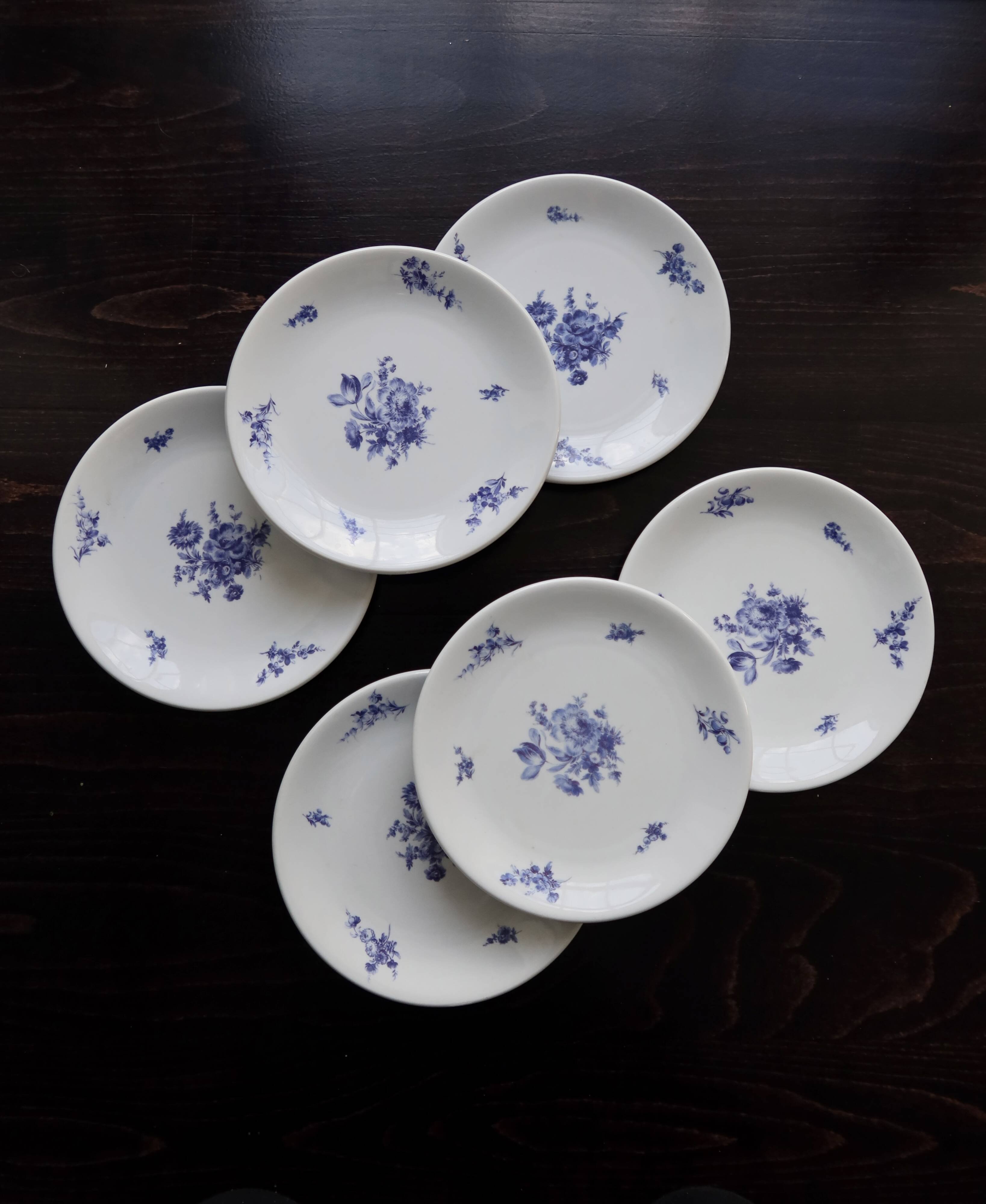 6 vintage dessert plates – Baudour porcelain
