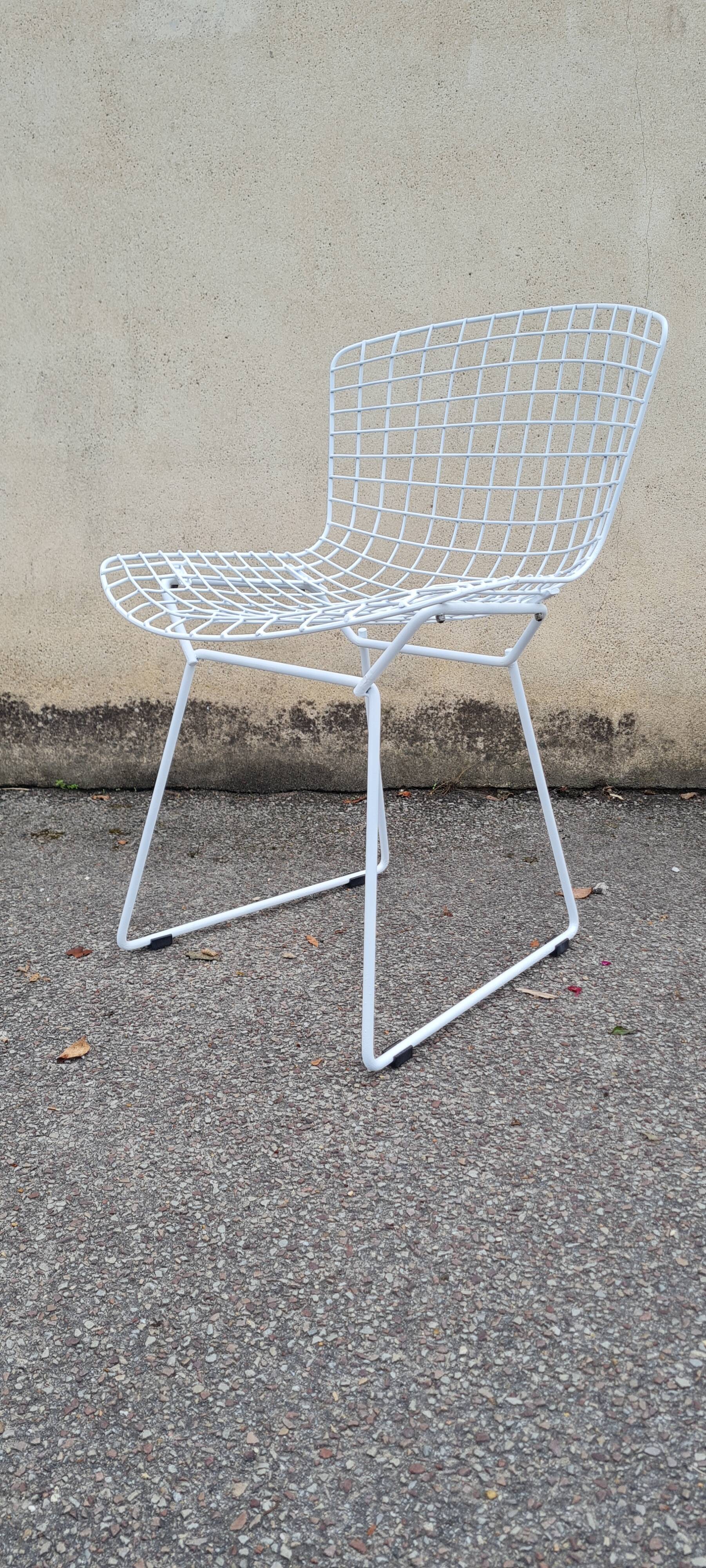 Chair wire by Harry Bertoia