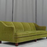Scandinavian sofa from the 40s