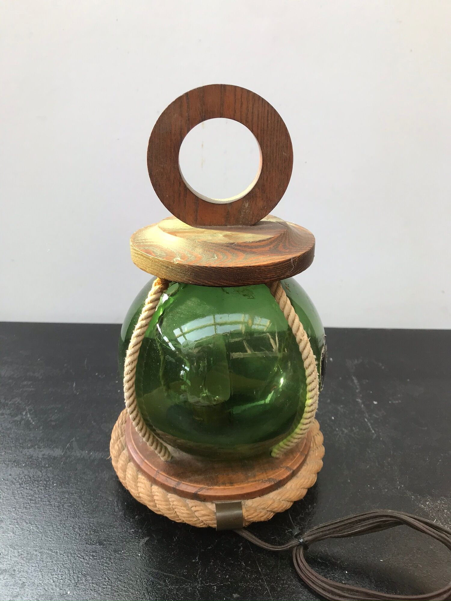 Former marine wood lamp