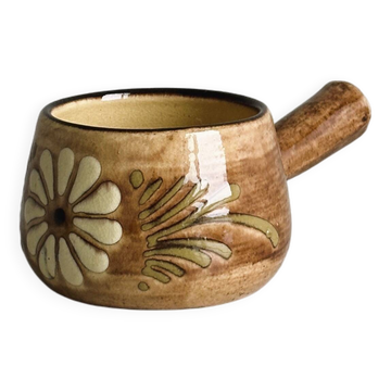 Ceramic fondue pot