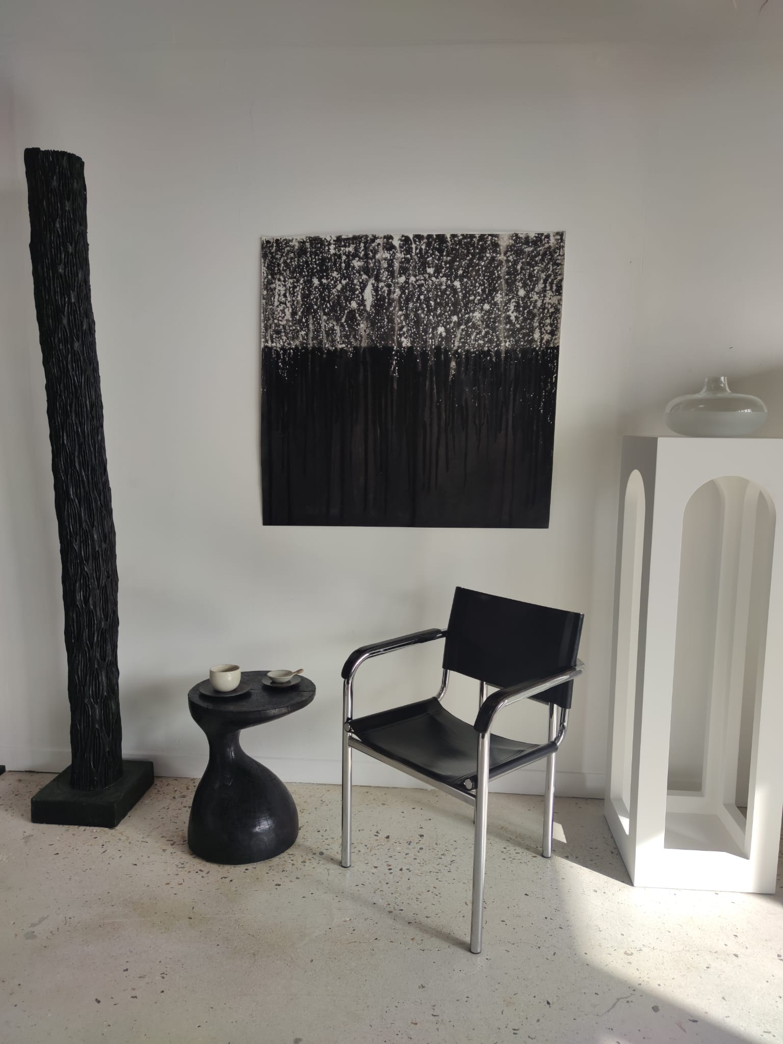 Sofa end in solid wood monoxyl organic shape black color