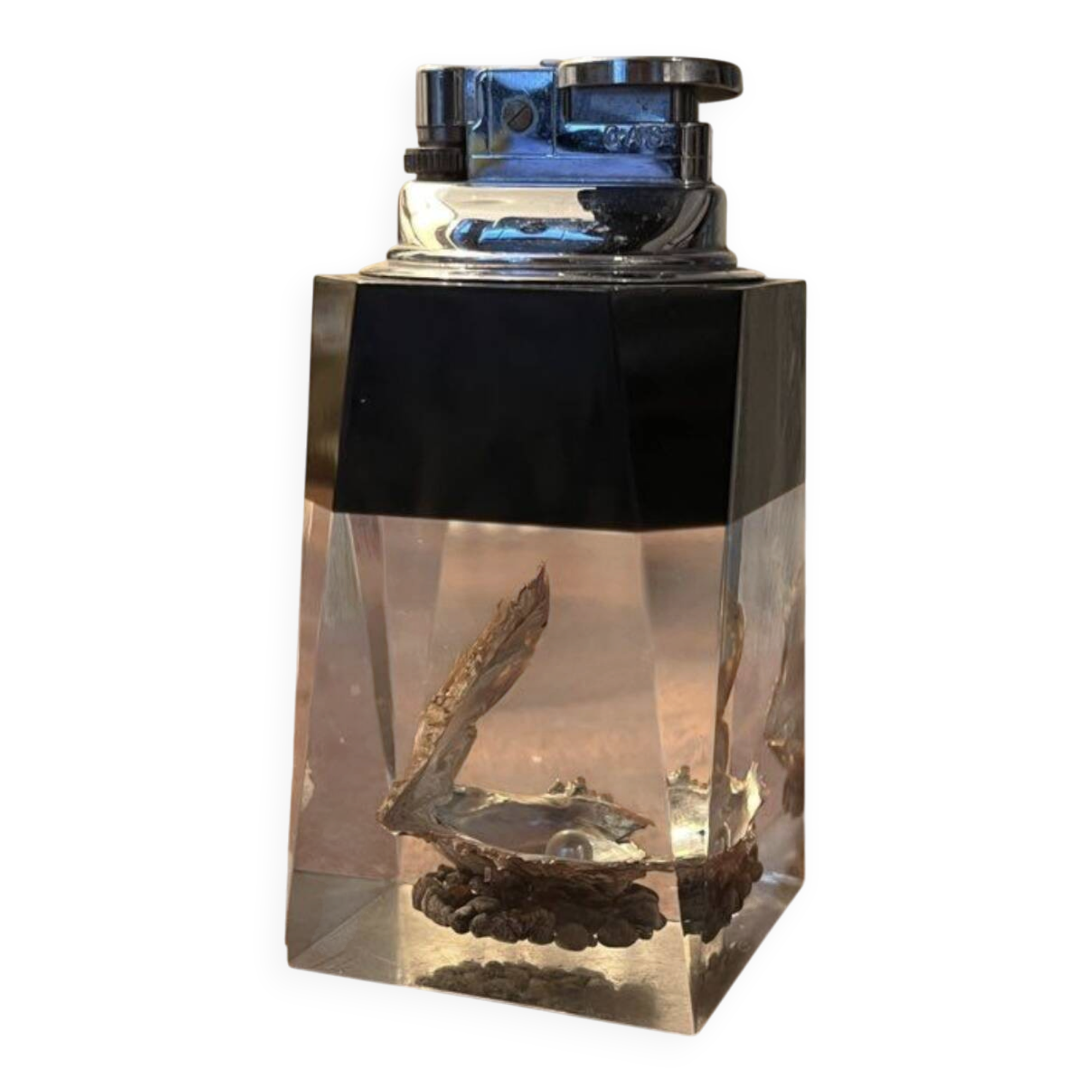 Vintage Japanese resin/glass table lighter