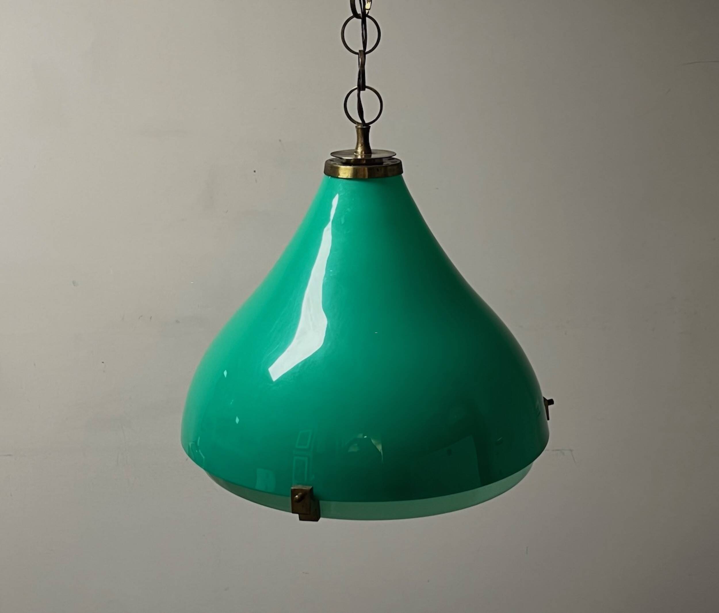Suspension en acrylique vert vintage Italie, années 60