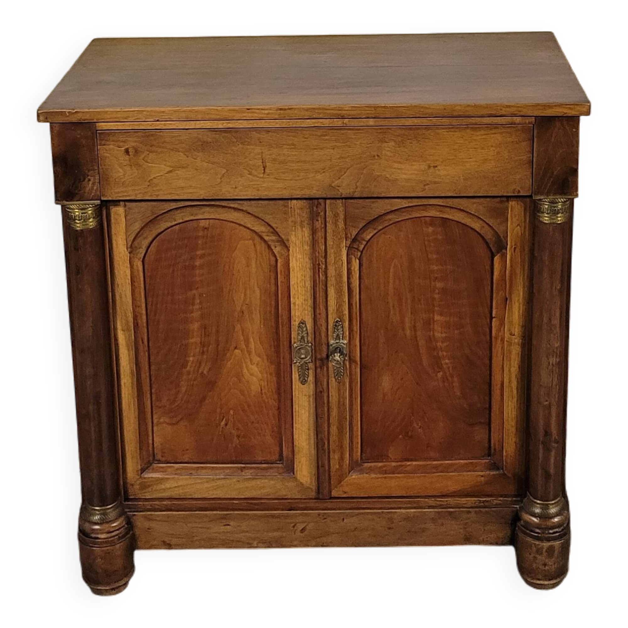 Petit buffet empire en noyer