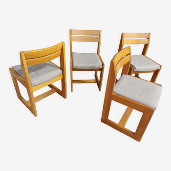 Ensemble 4 chaises, forme scandinave, année 1983
