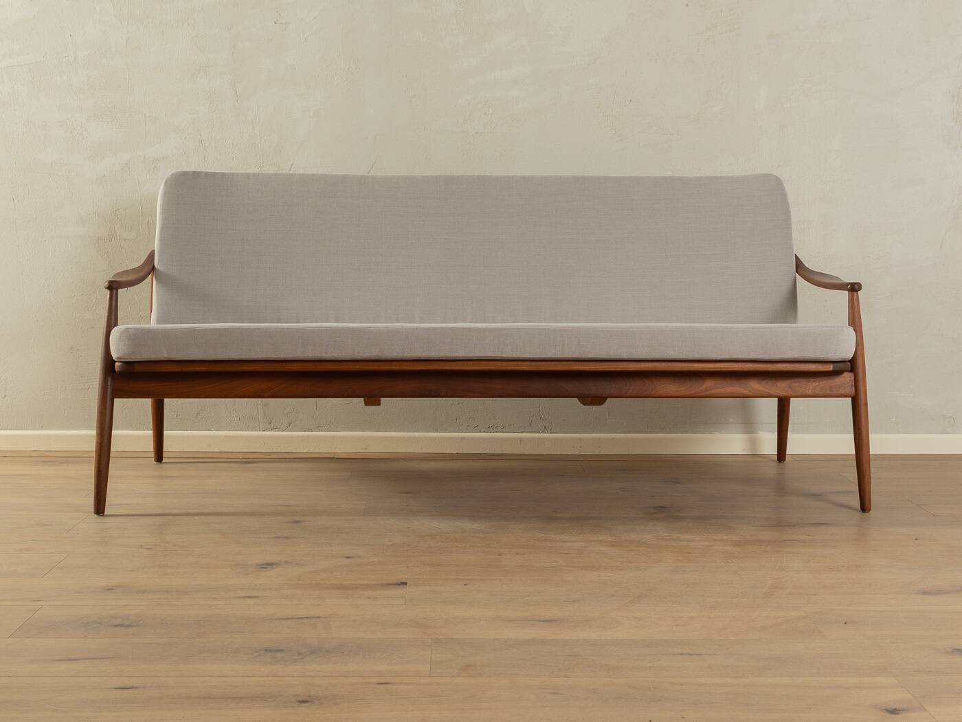 Exclusive furniture suite