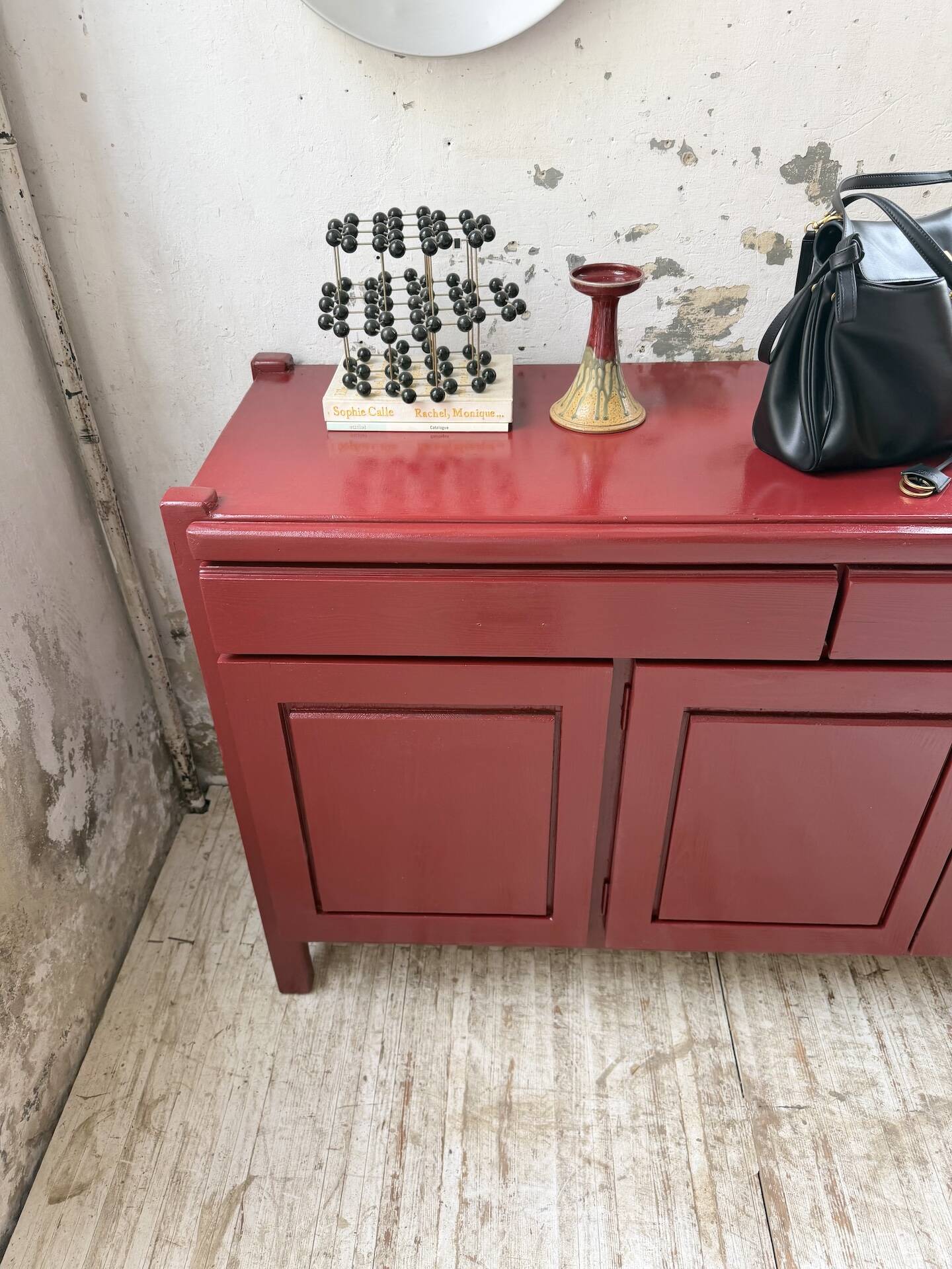 Red lacquered enfilade 1970 160cm
