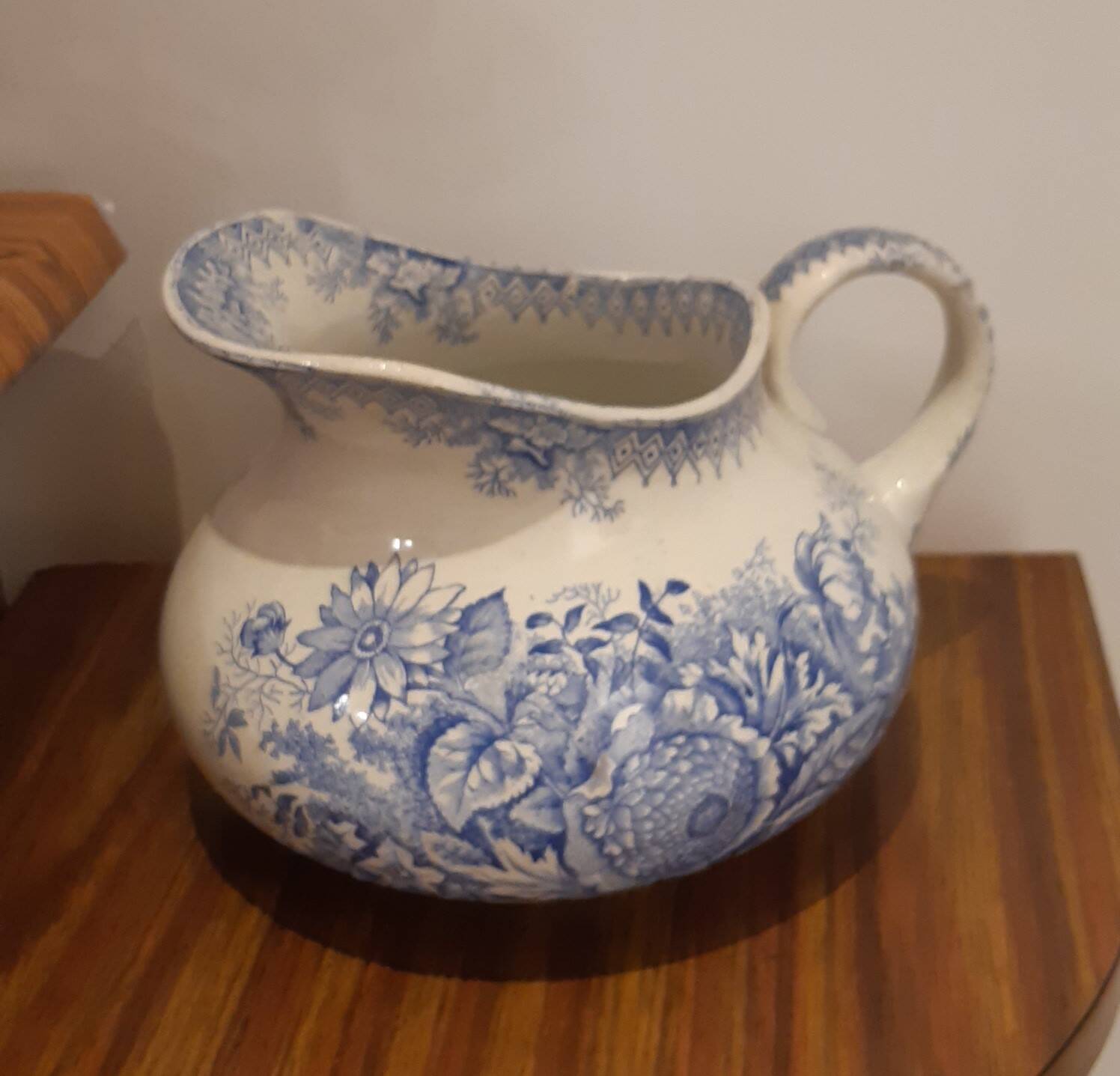 Hamage Nord planter pot