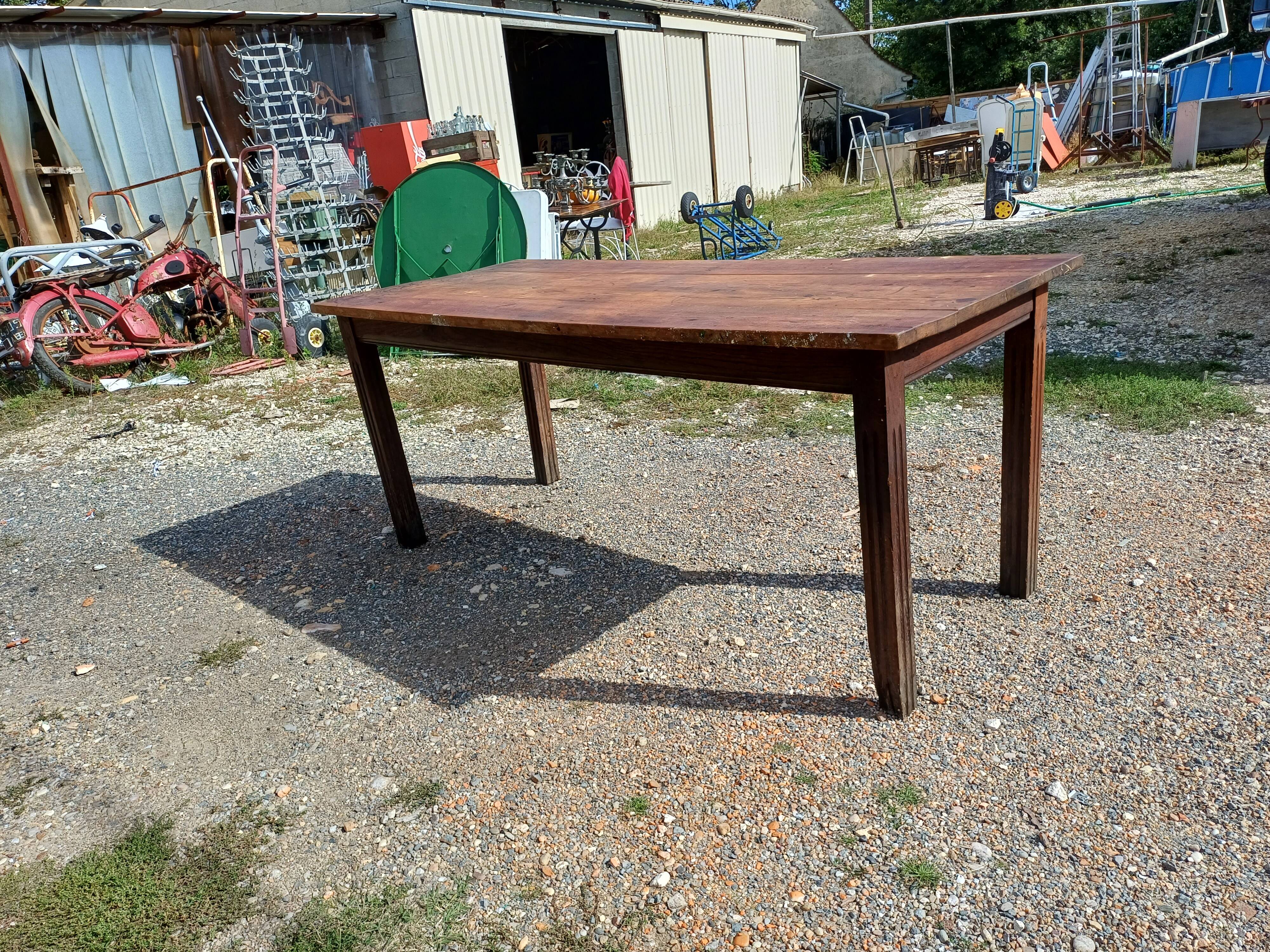 Pine farm table
