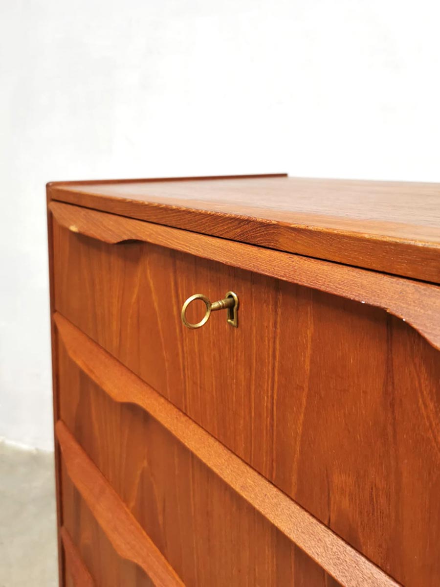 Vintage Danish design chest of drawers cabinet ‘double’