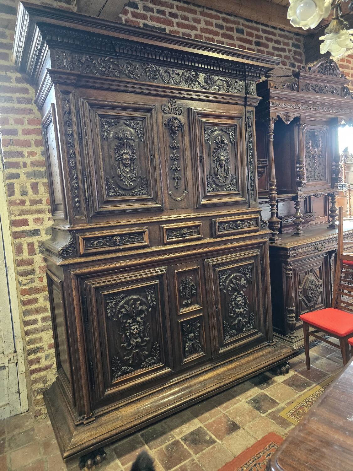 18th century Renaissance 4 door furniture