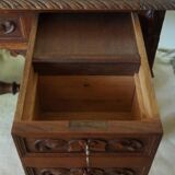 Neo-Renaissance oak cash desk and step