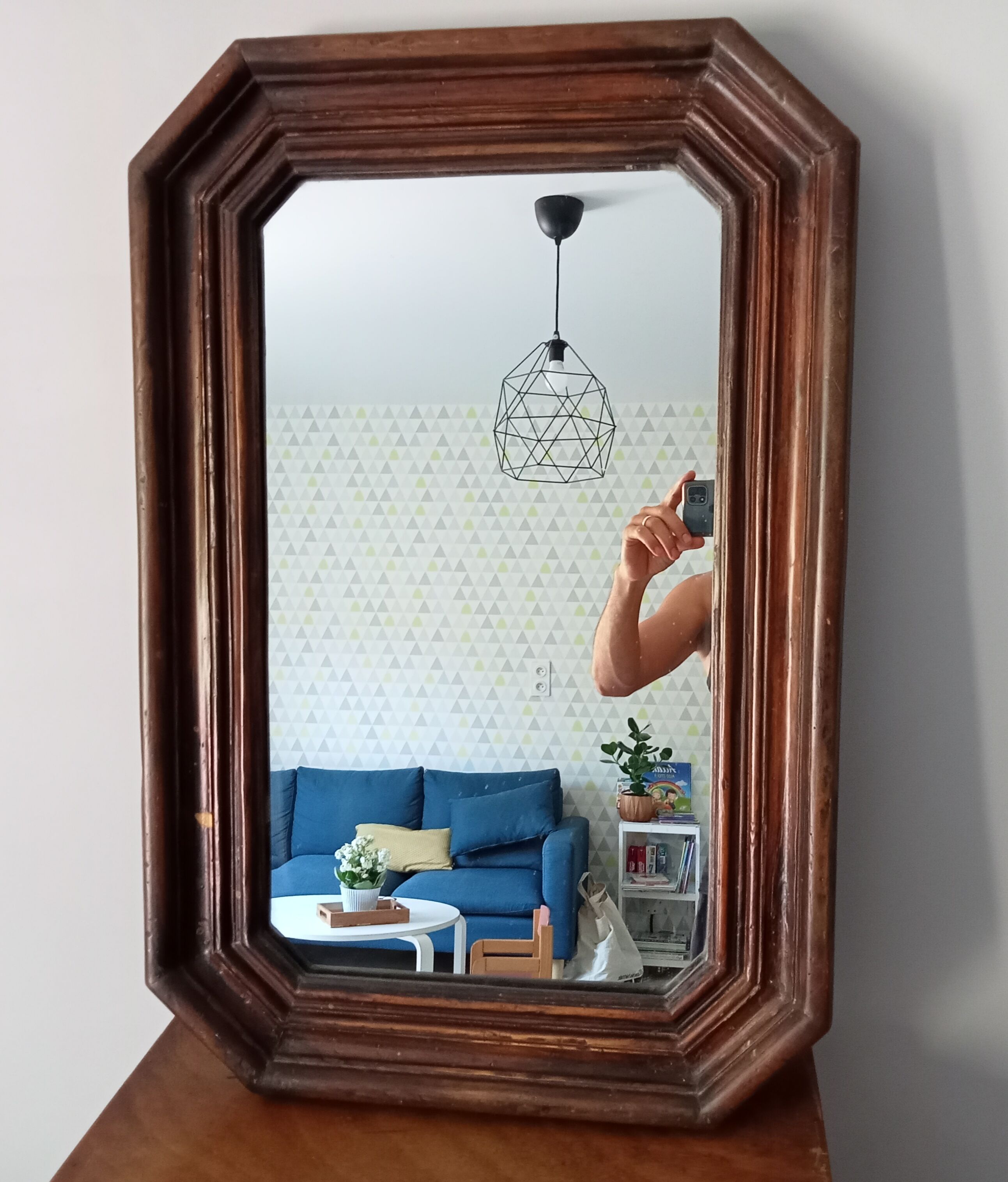 Octagonal mirror 73x48cm