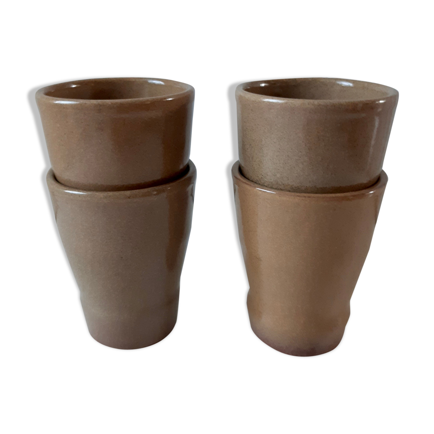 Lot of 4 sandstone glasses