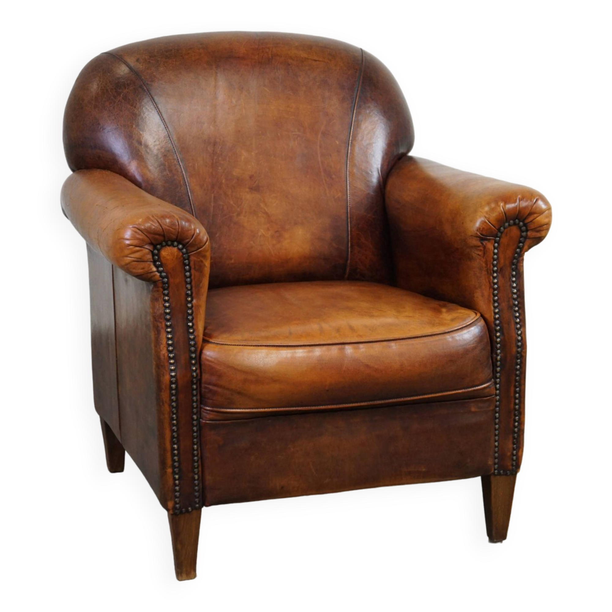 Beautiful sheep leather armchair with fixed cushion and stunning colors